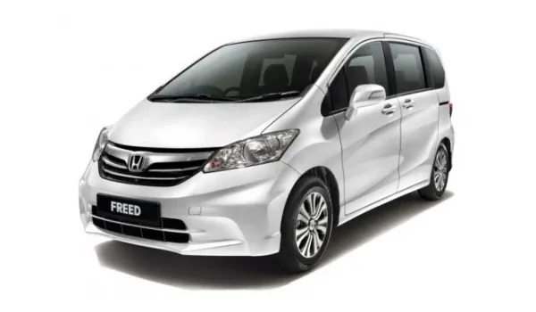Аренда Honda Freed в Краснодаре